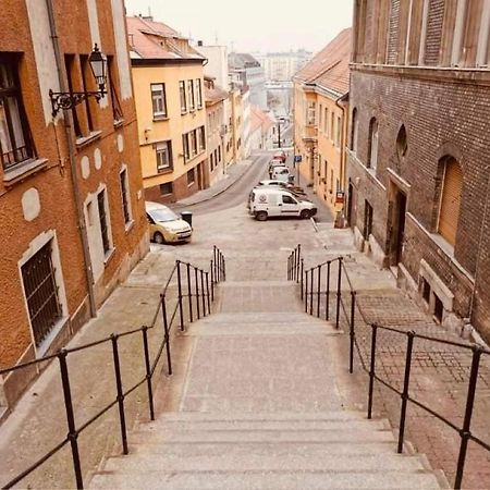 Pala Gardem Apartment Budapest Luaran gambar