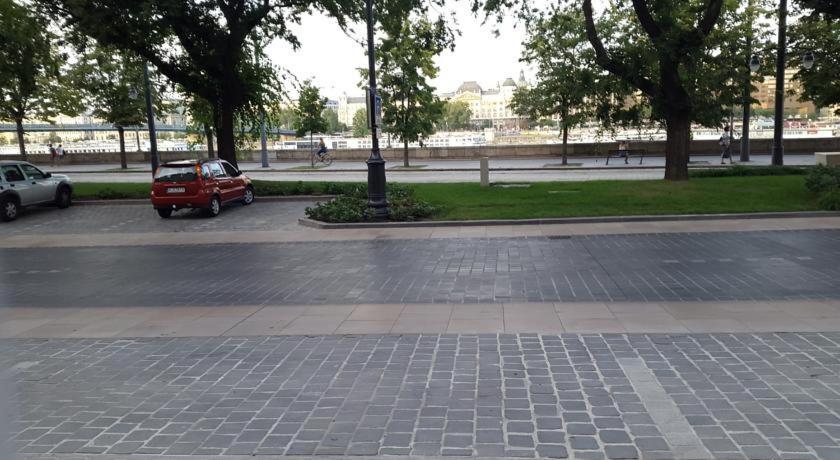 Pala Gardem Apartment Budapest Luaran gambar