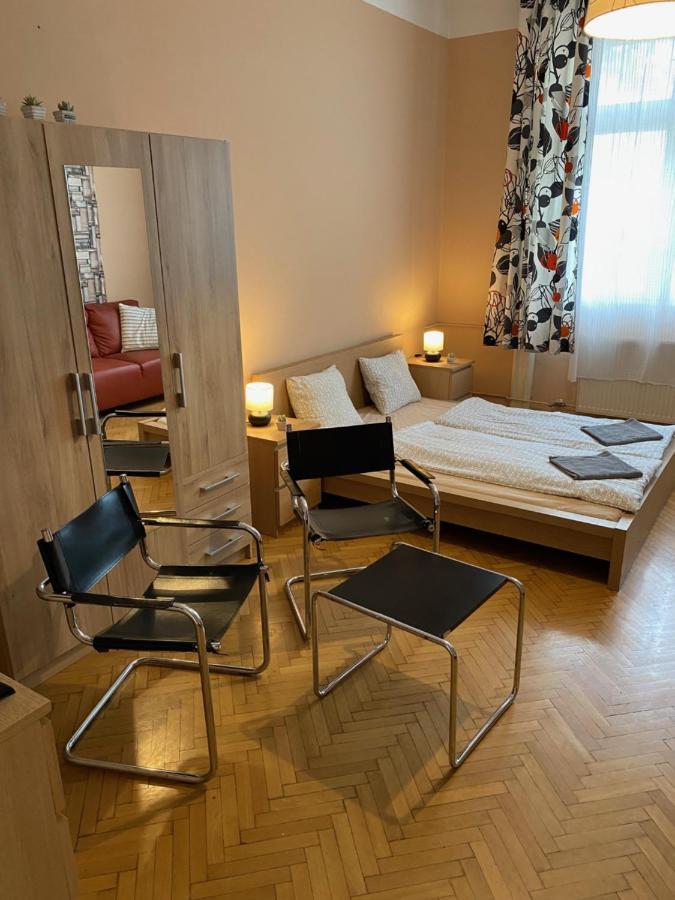 Pala Gardem Apartment Budapest Luaran gambar